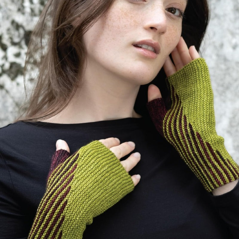 Short-Row Colourwork Knitting by Woolly Wormhead