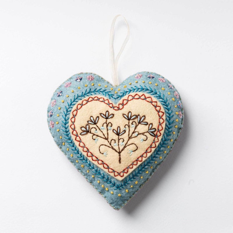 Corinne Lapierre - Felt Embroidered Heart Kit