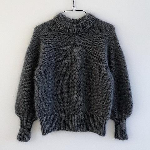 PetiteKnit - Saturday Night Sweater