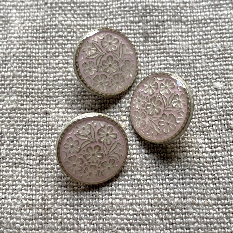 Delft Buttons