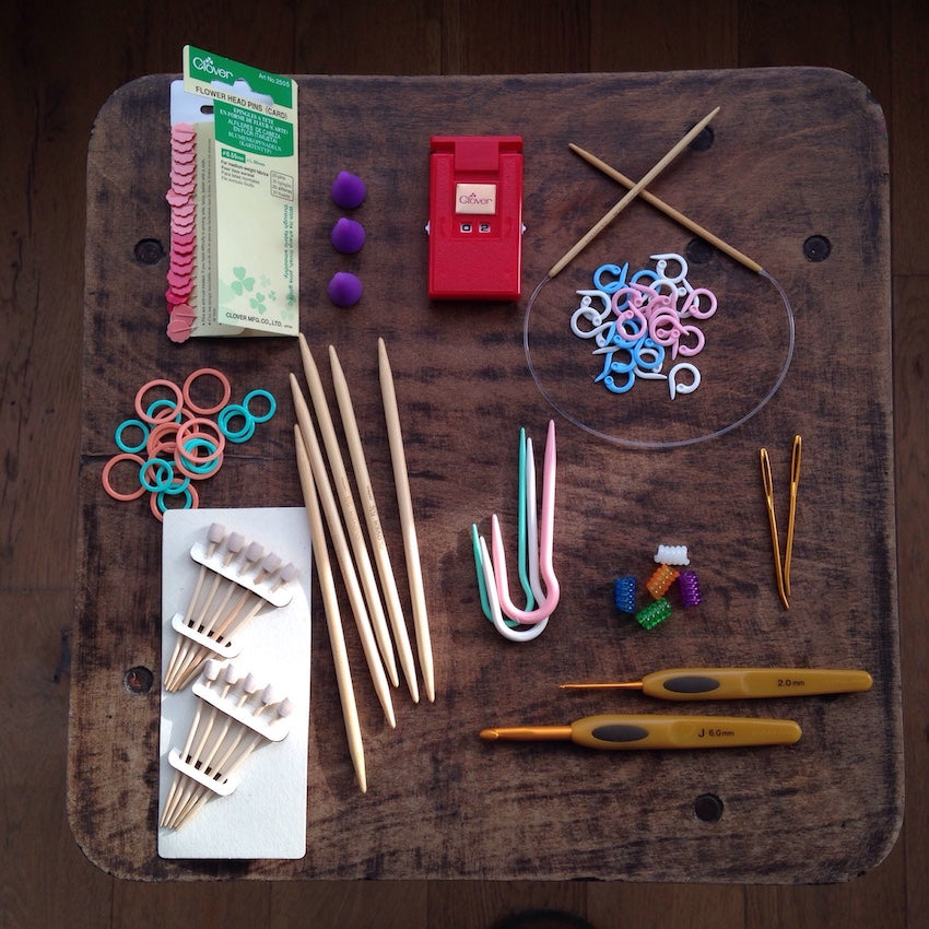  Clover Knitting Stitch Counter Mini Kacha-Kacha (2 Pack) :  Arts, Crafts & Sewing