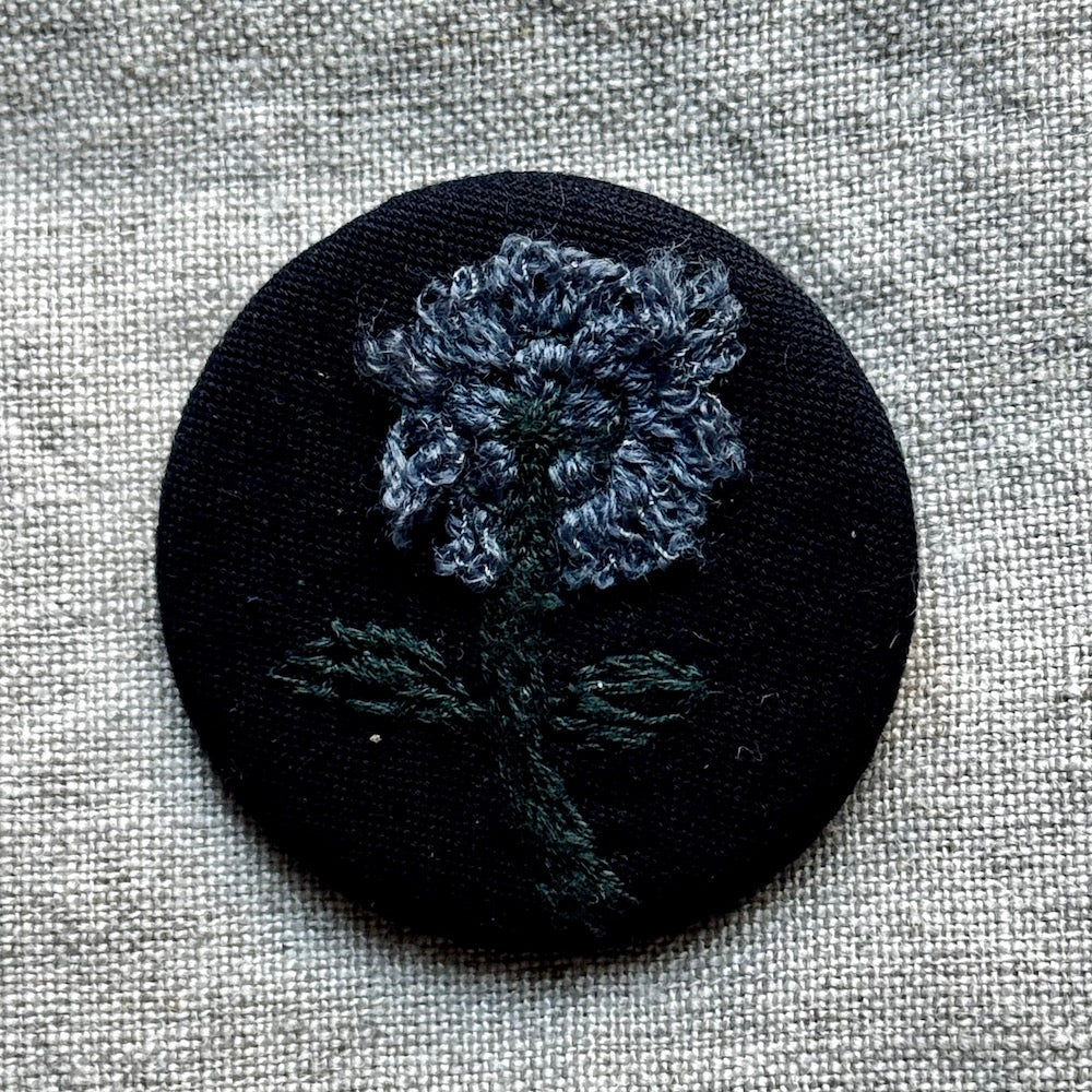 Minä Perhonen Circle Brooch (Small)