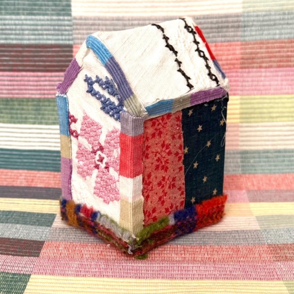 Vintage Quilt Houses - Anne Kelly