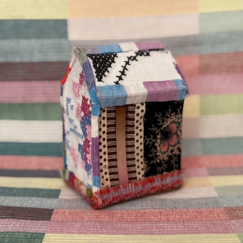 Vintage Quilt Houses - Anne Kelly