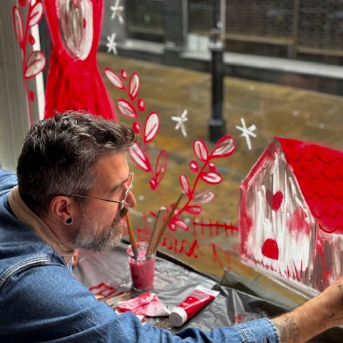 Window Painting with Aitor Saraiba and Tomomi Mimura ( Mimstermade)