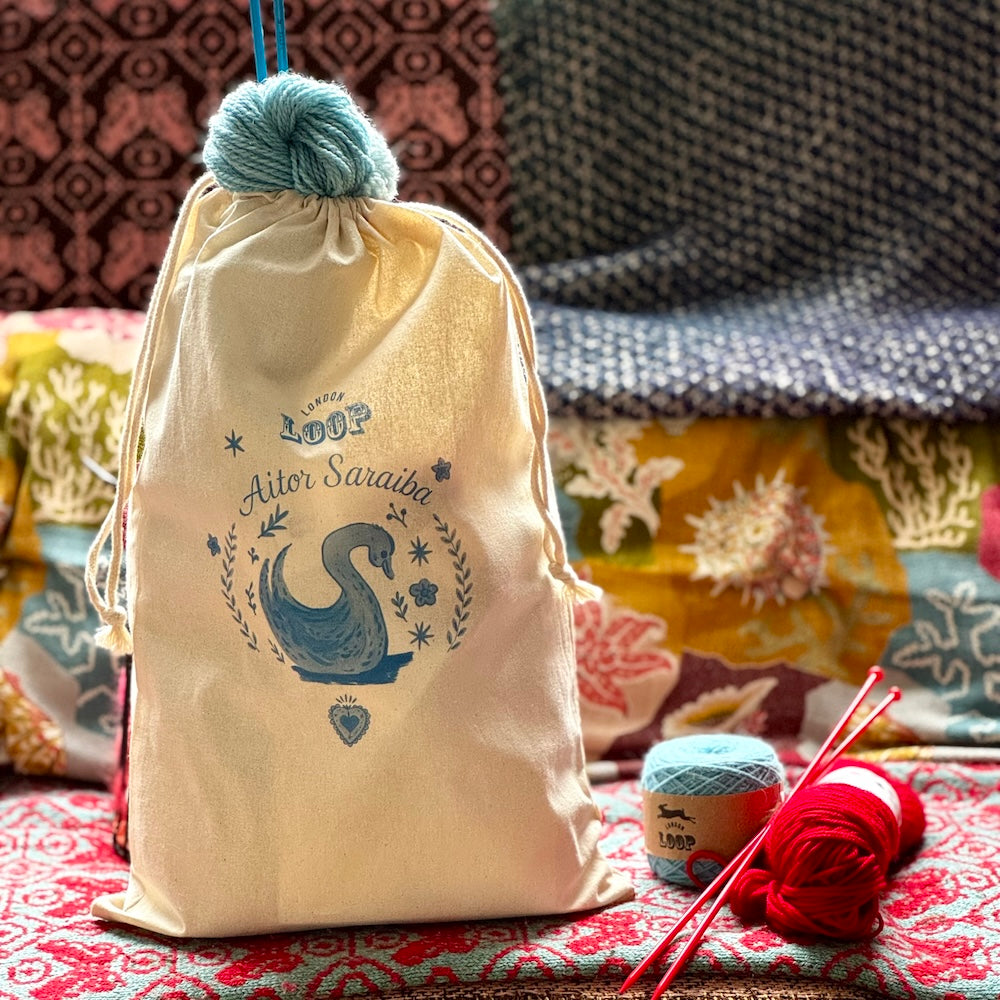 Loop Bag with Aitor Saraiba