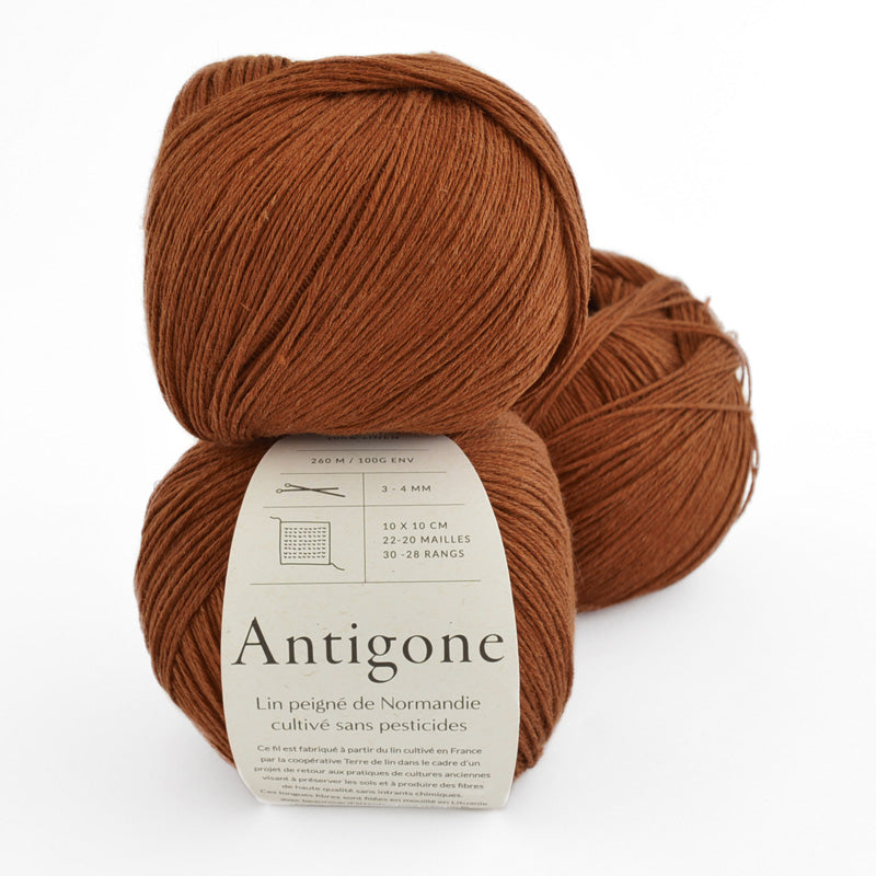 De Rerum Natura - Antigone