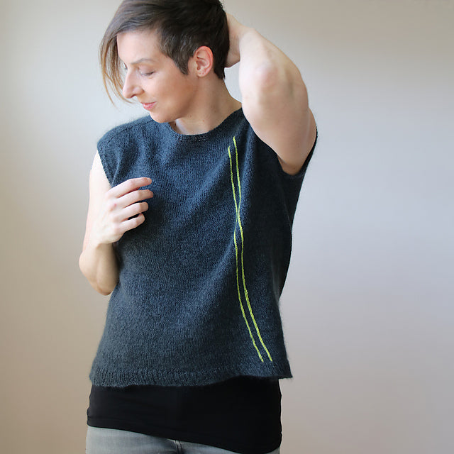 Easy Sweaters to Knit - Melanie Berg
