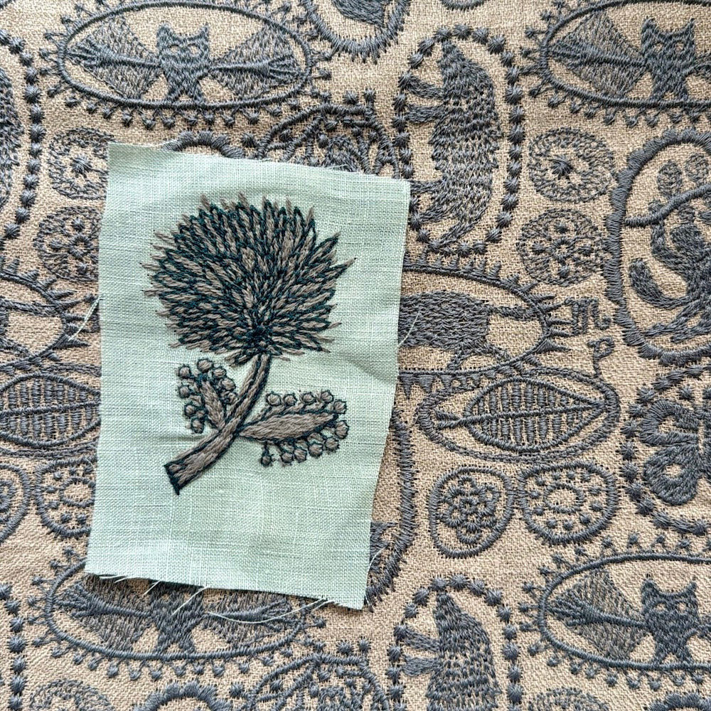 Loop + Aitor - Special Embroidery Box