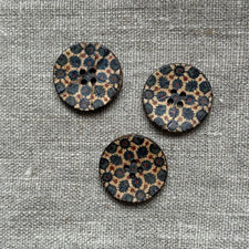 Renaissance Buttons — Loop Knitting