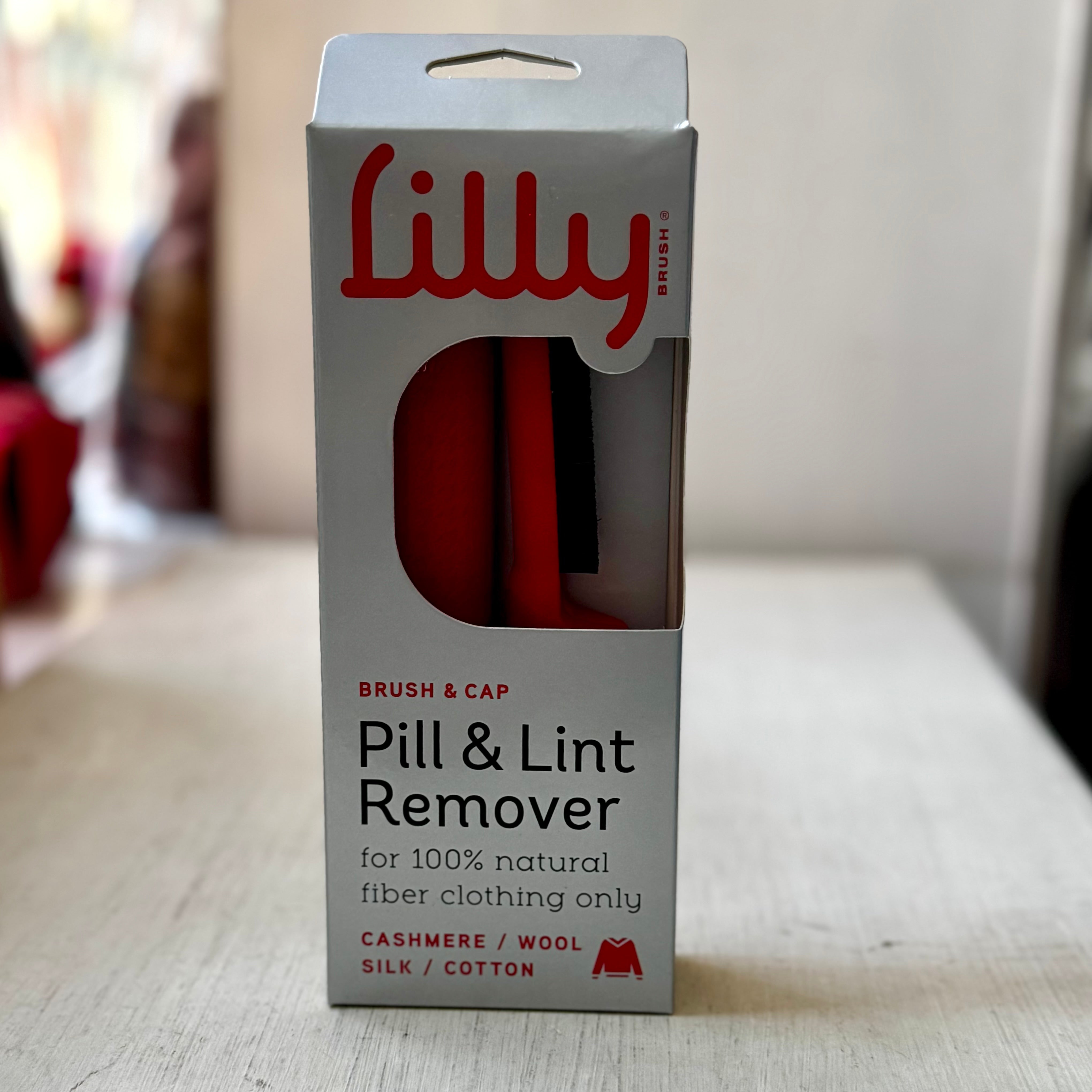 Lilly Brush Pill & Lint Remover