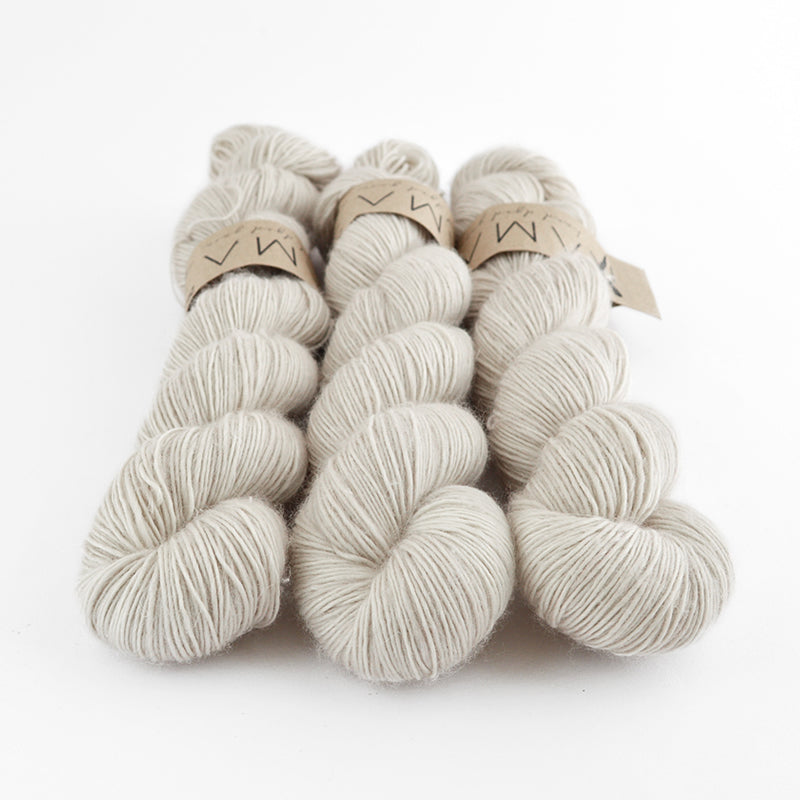 Yama Yarn - Merino Linen Singles