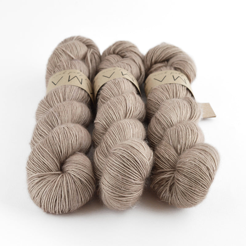 Yama Yarn - Merino Linen Singles