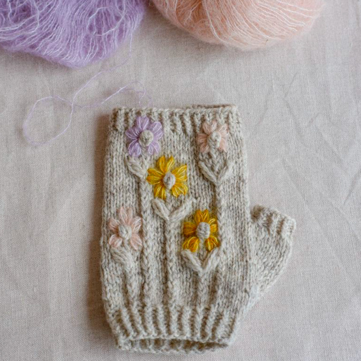 Welcome to my Garden Mittens Kit