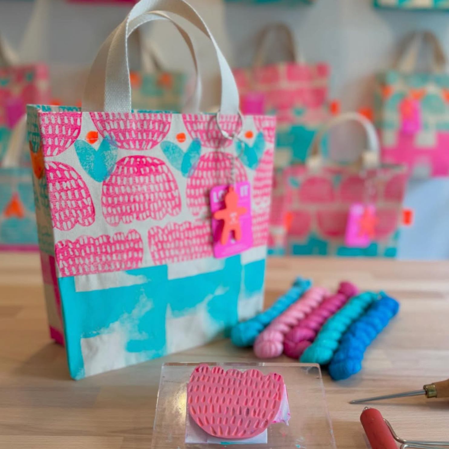 Love It - Bucket Bag