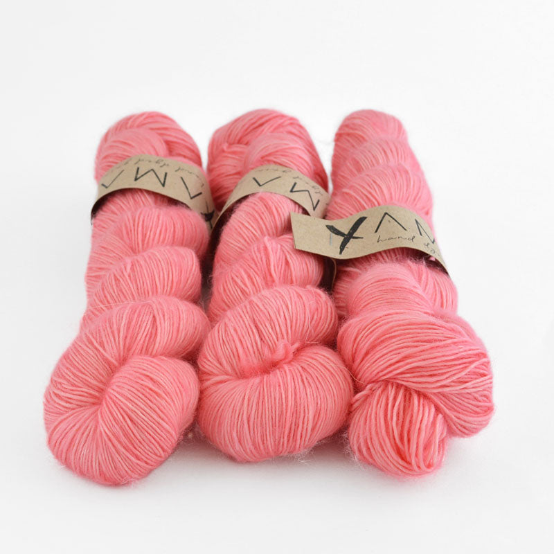 Yama Yarn - Merino Linen Singles