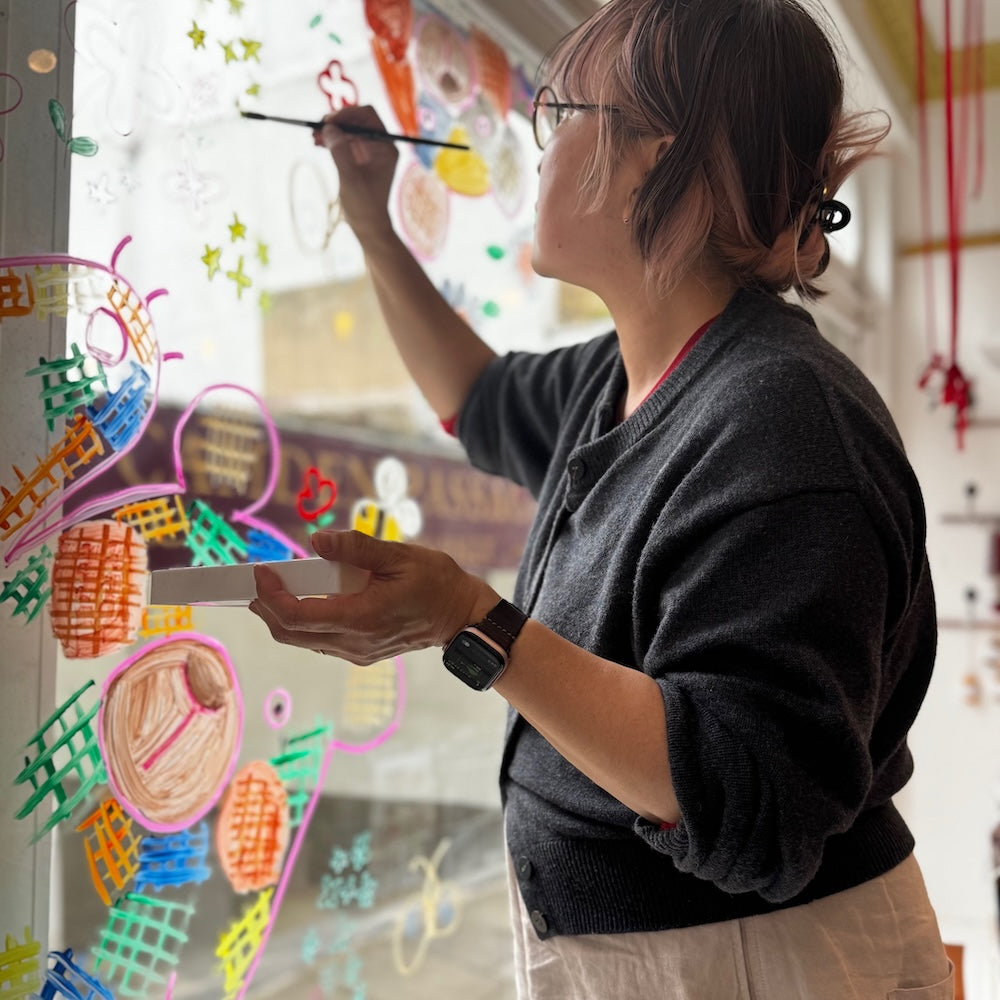 Window Painting with Tomomi Mimura ( Mimstermade) and Aitor Saraiba