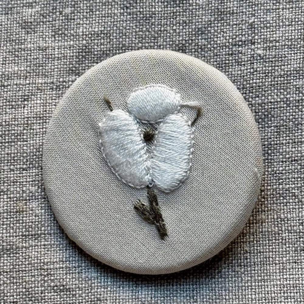 Minä Perhonen Circle Brooch (Small)