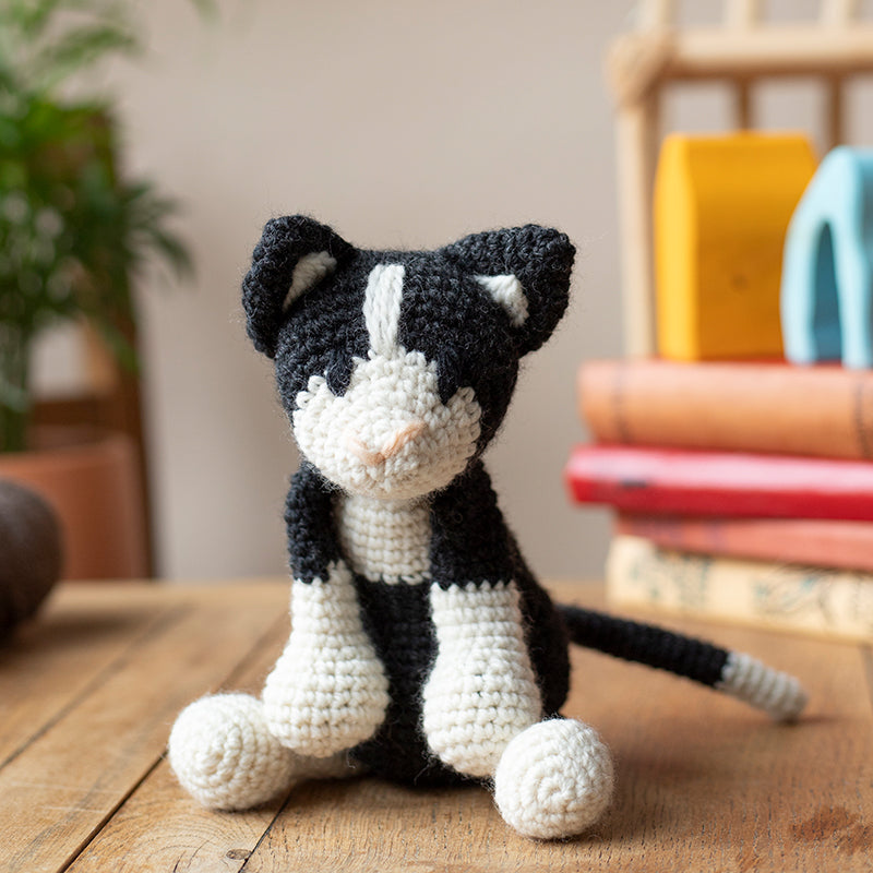 Toft - Paddy the Cat Crochet Kit