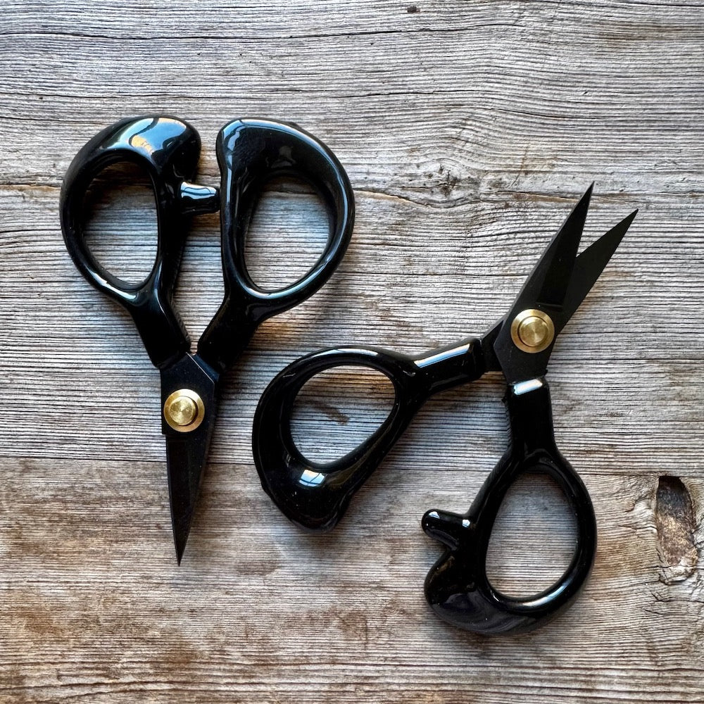 Chubby Jelly Black Scissors