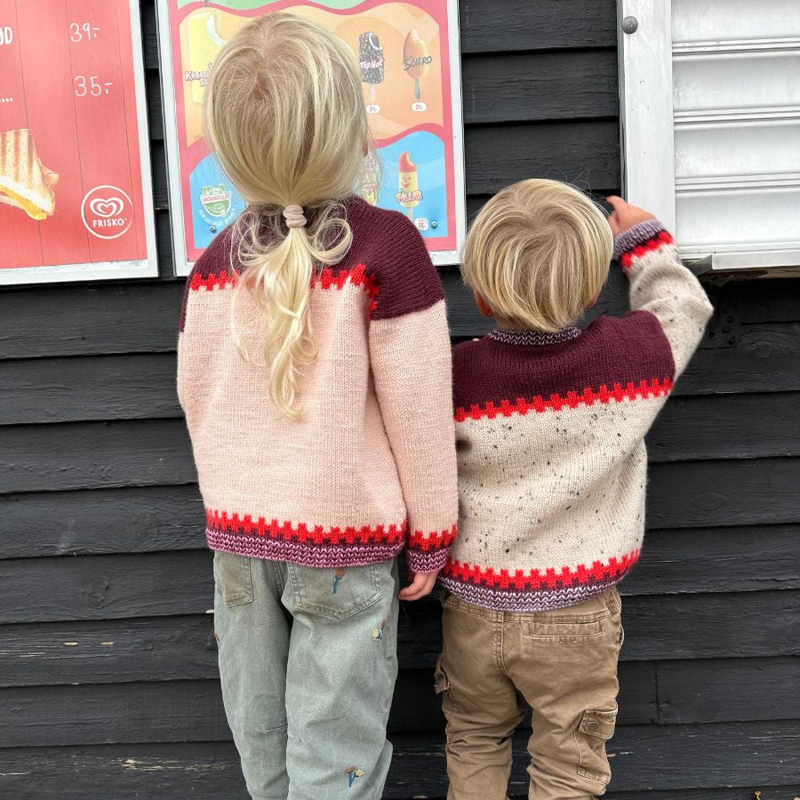 PetiteKnit - Cross Sweater Junior