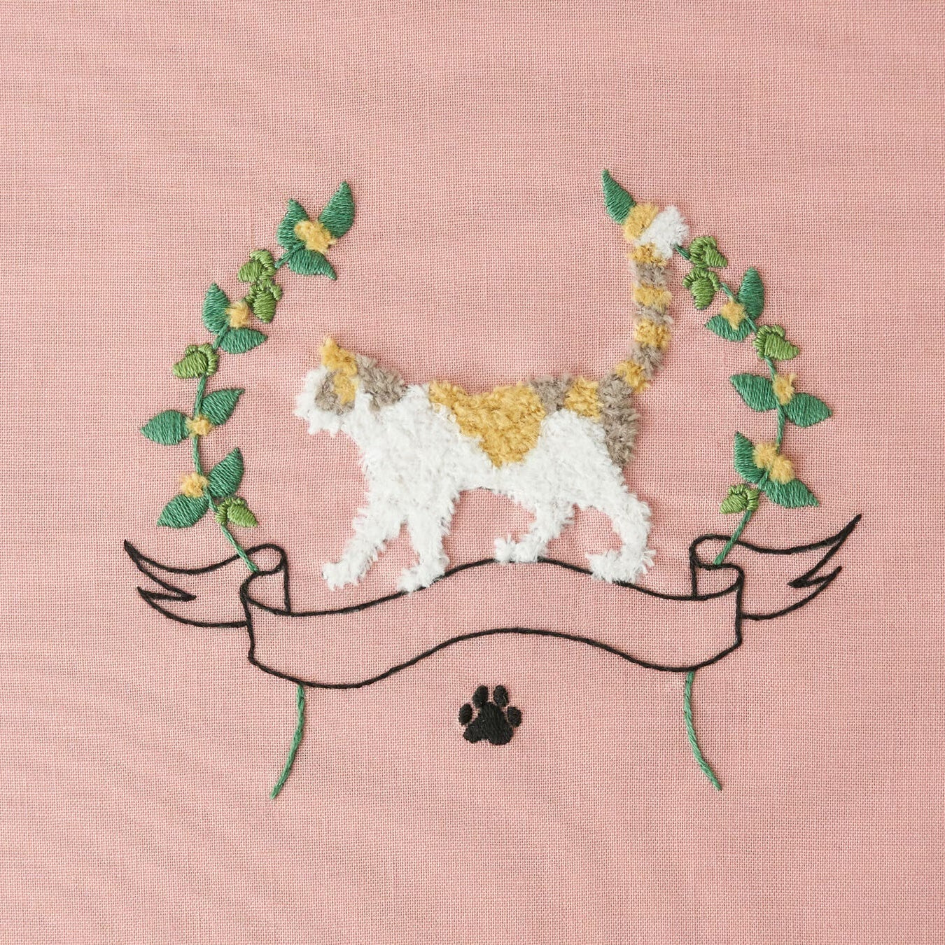 Mofumofu Cat Embroidery Kit