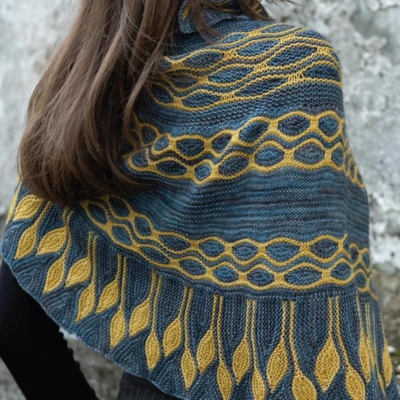 Short-Row Colourwork Knitting