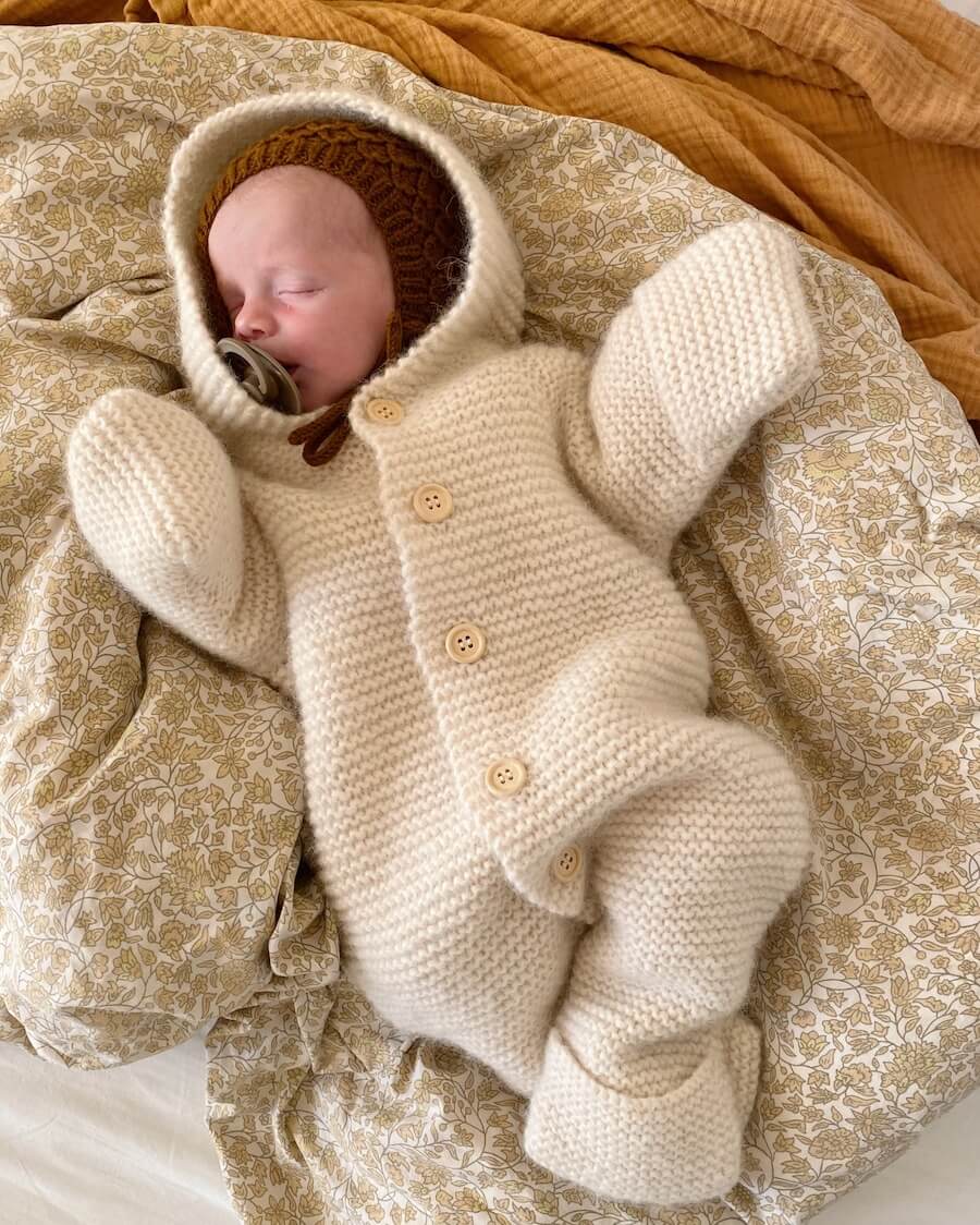 PetiteKnit - Selma's Sleep Suit