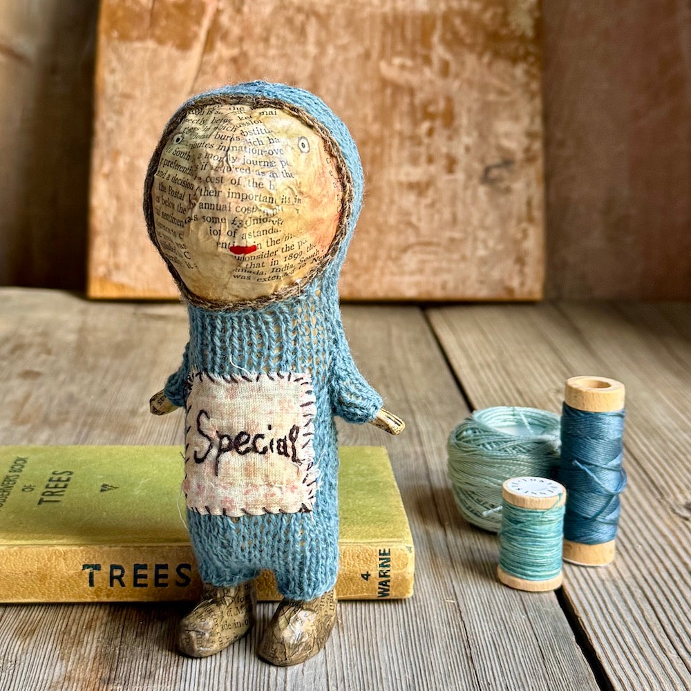 Julie Arkell - special