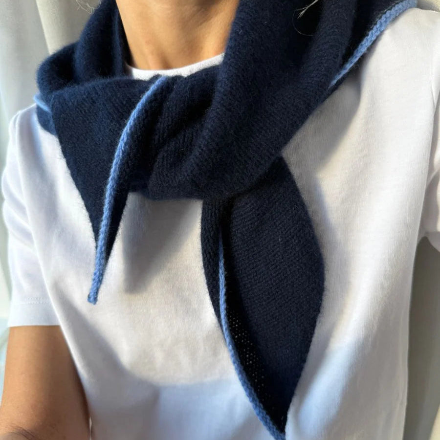 PetiteKnit - Uma Scarf