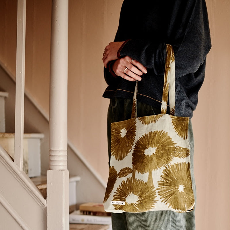 Minä Perhonen Linen Bags — Loop Knitting