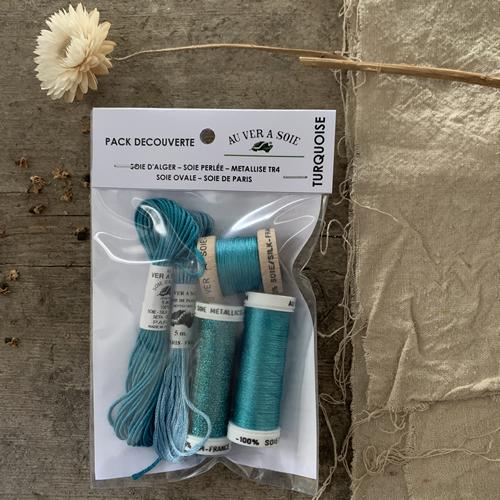 Au Ver A Soie Silk Thread Packs
