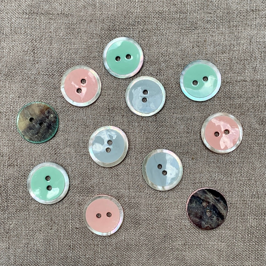 Colour Coated Natural Shell Buttons