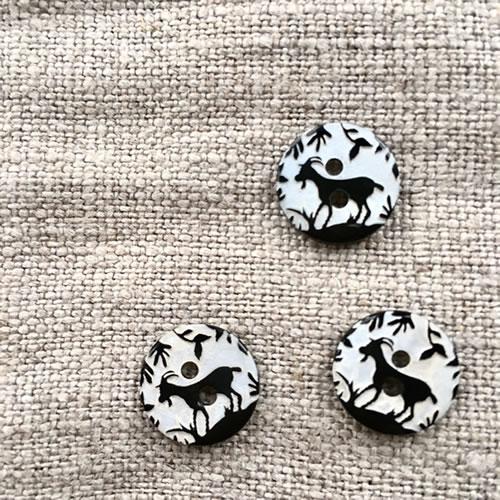 Pearl Shell Goat Buttons