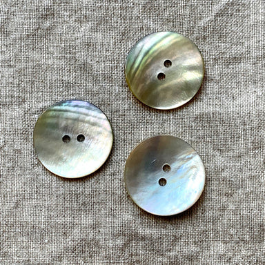 Large Mother Of Pearl Button, 3/4 inch