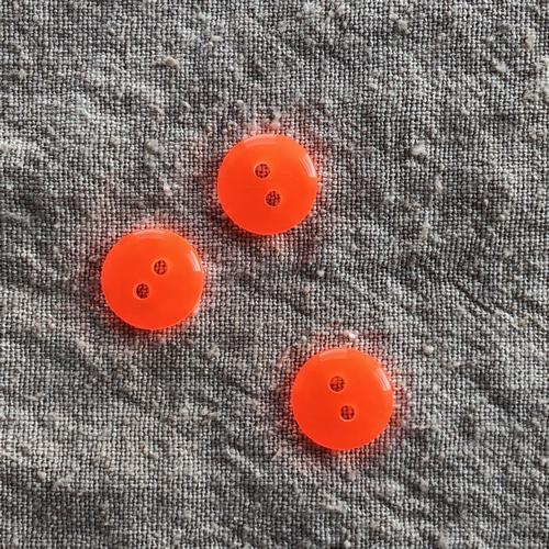 Peek Button Small Loop Neon Button (small) — Loop Knitting