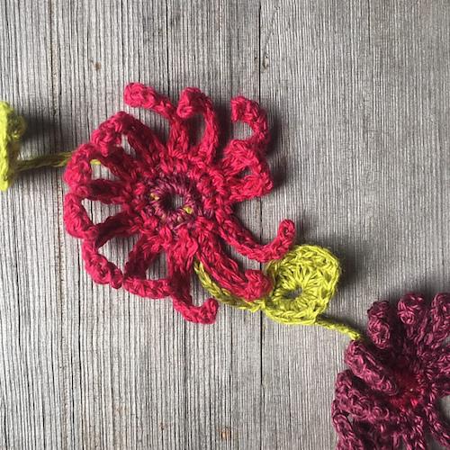 Crochet Floral Garland Necklace - Free Pattern