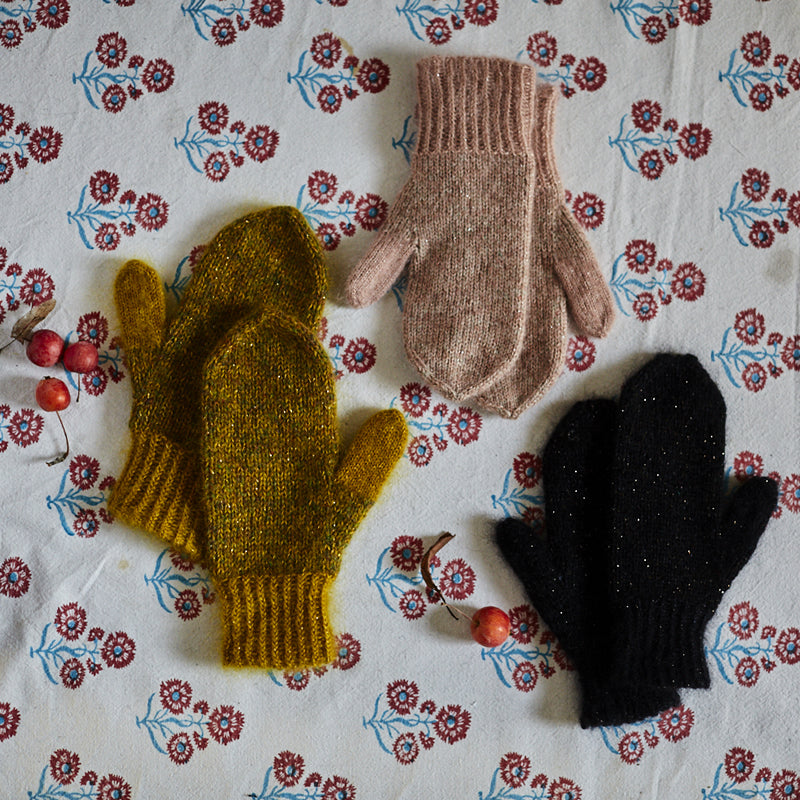 Loop Stella Mittens Pattern